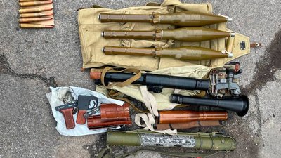 У Києві затримали чоловіка з Вінниччини за підозрою у продажі зброї