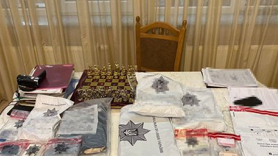 Щомісяця "заробляли" по п'ять мільйонів гривень. На Дніпропетровщині викрили шахраїв, які ошукували громадян ЄС Щомісяця "заробляли" по п'ять мільйонів гривень. На Дніпропетровщині викрили шахраїв, які ошукували громадян ЄС