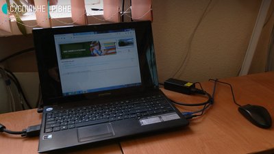 Дистанційне навчання у школах: учні вже почали висилати вчителям домашки