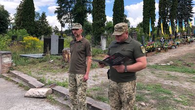 Прощання з військовим Олегом Климом Прощання з військовим Олегом Климом