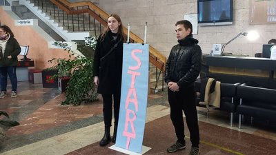 Збирали кошти на гарячу лінію для дітей: у Херсоні відбувся благодійний забіг