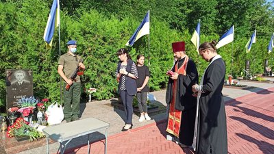 У Кропивницькому вшанували пам'ять полковника Павла Сніцаря У Кропивницькому вшанували пам'ять полковника Павла Сніцаря