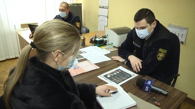 На Житомирщині запрацювали консультаційні центри, де навчають діям у надзвичайних ситуаціях На Житомирщині запрацювали консультаційні центри, де навчають діям у надзвичайних ситуаціях