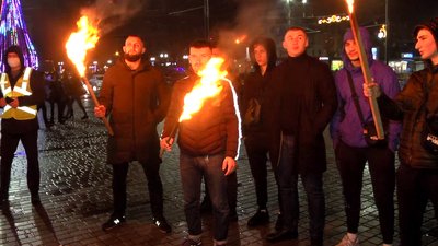 У Херсоні відбулась акція до дня народження Степана Бандери У Херсоні відбулась акція до дня народження Степана Бандери