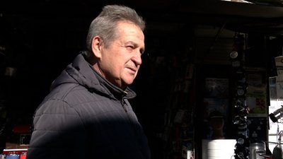 Закупаються батарейками, ліхтариками та павербанками. Як чернігівці готуються до аварійних відключень електрики Закупаються батарейками, ліхтариками та павербанками. Як чернігівці готуються до аварійних відключень електрики