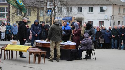 Втрати Черкащини: у Тальному попрощались із військовим Втрати Черкащини: у Тальному попрощались із військовим