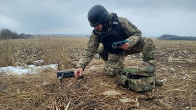 Мінометники з Тернополя проходять навчання на Сумщині Мінометники з Тернополя проходять навчання на Сумщині
