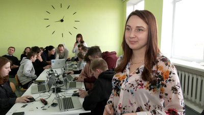Створюють роботів та машинки: в Анисівському ліцеї на Чернігівщині обладнали клас робототехніки Створюють роботів та машинки: в Анисівському ліцеї на Чернігівщині обладнали клас робототехніки