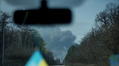 У Фастівському районі Київщини триває пожежа на нафтобазі. Фоторепортаж