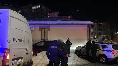 Правоохоронці проводять затримання