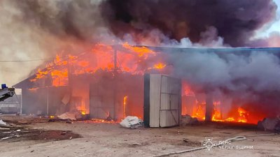 Атака росіян на Прилуцький та Корюківський райони: поранений чоловік, є пожежа