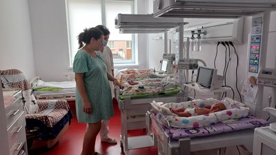 Лікарі та медсестри: на Полтавщині працюють понад 60 медпрацівників з областей, де тривають бої Лікарі та медсестри: на Полтавщині працюють понад 60 медпрацівників з областей, де тривають бої