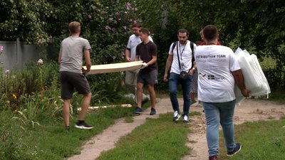 40 аварійних будівельних наборів: жителі Бобровиці отримали допомогу від норвежців 40 аварійних будівельних наборів: жителі Бобровиці отримали допомогу від норвежців