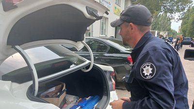 На Миколаївщині можна зареєструвати автомобіль без експертного огляду