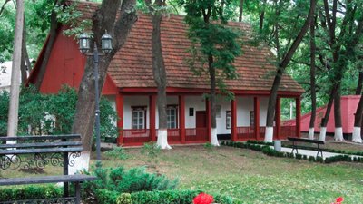 13 березня народилась Надія Тарковська – дружина Карпенка-Карого, на честь якої хутір звуть "Надія" 13 березня народилась Надія Тарковська – дружина Карпенка-Карого, на честь якої хутір звуть "Надія"