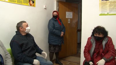 У Черкаській районній лікарні від коронавірусу вакцинувалися 30 осіб У Черкаській районній лікарні від коронавірусу вакцинувалися 30 осіб