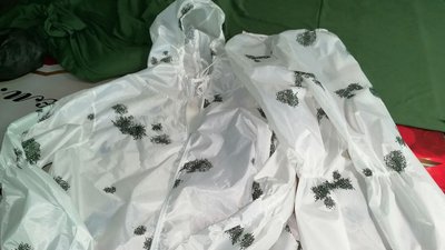 В Олександрівці на Кіровоградщині шиють зимові маскувальні костюми для військових В Олександрівці на Кіровоградщині шиють зимові маскувальні костюми для військових
