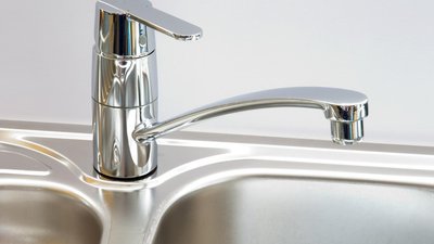 13 вересня частина Дніпра залишиться без води: які райони
