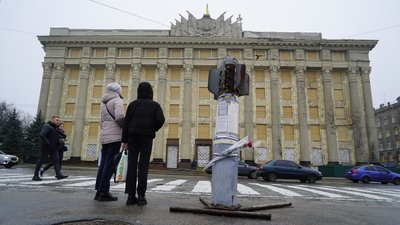 "Понівечений, але нескорений". 2022 рік у фотографіях Суспільне Харків