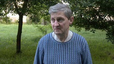 "Добре, що ракета не влучила": як оговтуються після нічної атаки РФ мешканці Коновальця та Гулака-Артемовського у Луцьку "Добре, що ракета не влучила": як оговтуються після нічної атаки РФ мешканці Коновальця та Гулака-Артемовського у Луцьку