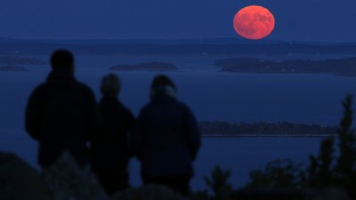 Врожайний Місяць. Що відбуватиметься із супутником 2 жовтня