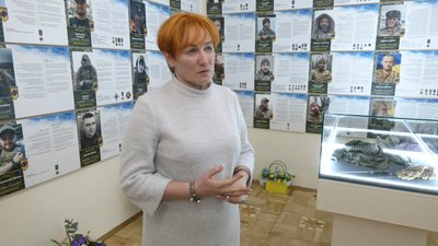 У Луцьку відкрили пересувну виставку "Полк "Азов" — Янголи Маріуполя" У Луцьку відкрили пересувну виставку "Полк "Азов" — Янголи Маріуполя"