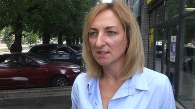 "Люди зараз важче приймають рішення щодо купівлі нерухомості, особливо в новобудовах, які ще будуються": членкиня Асоціації фахівців з нерухомості України Наталя Гладиш. "Люди зараз важче приймають рішення щодо купівлі нерухомості, особливо в новобудовах, які ще будуються": членкиня Асоціації фахівців з нерухомості України Наталя Гладиш.