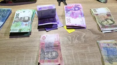 У Житомирі один з підпільних гральних закладів вдруге за 7 днів намагався відновити роботу У Житомирі один з підпільних гральних закладів вдруге за 7 днів намагався відновити роботу