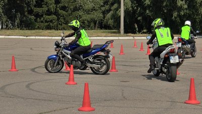 Тренувальні заїзди на мотоциклах Тренувальні заїзди на мотоциклах