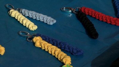 На Хмельниччині троє школярів організували благодійну торгівлю, аби допомогти ЗСУ На Хмельниччині троє школярів організували благодійну торгівлю, аби допомогти ЗСУ