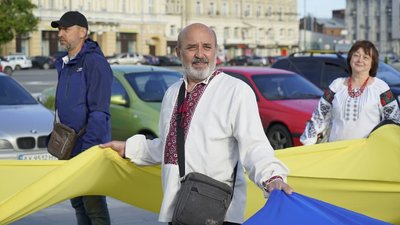 Вишиванкова хода у Харкові: фоторепортаж Вишиванкова хода у Харкові: фоторепортаж