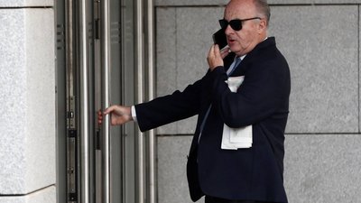 Українця та росіянина затримано за вплив на каталонський референдум Українця та росіянина затримано за вплив на каталонський референдум