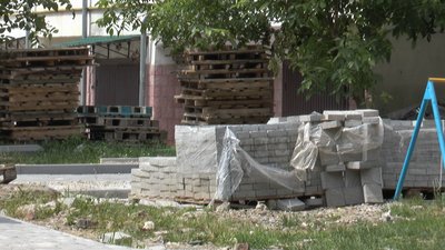 Стало відомо, скільки дворів цьогоріч облаштують комунальники у Франківську Стало відомо, скільки дворів цьогоріч облаштують комунальники у Франківську