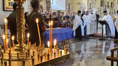 У Полтаві попрощалися з загиблим захисником Валерієм Майором