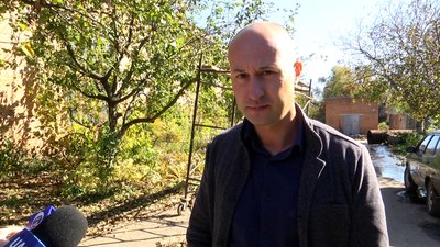 У Житомирі нечистоти продовжують текти у Тетерів – поломку на водоканалі мають усунути до кінця доби