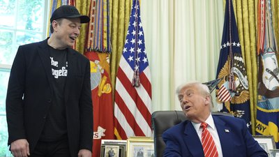 Папа Римський про статки Ілона Маска: "Приклад багатства, яке підриває цінність життя"