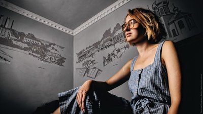 Сто років історії у малюнках і експонатах: у музеї на Рівненщині облаштовують залу становлення міста