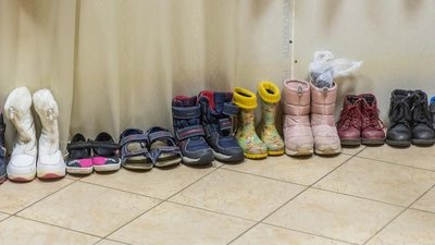 У Дніпрі на тимчасовий притулок перетворили меблевий салон У Дніпрі на тимчасовий притулок перетворили меблевий салон