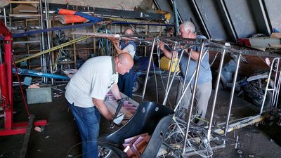 Підкорює небо та створює літаки: черкаський пілот розповів про своє захоплення Підкорює небо та створює літаки: черкаський пілот розповів про своє захоплення