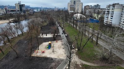 У Києві У Києві