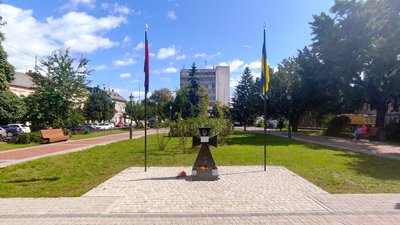 Меморіал загиблим за Україну воїнам: де його краще встановити — вирішували ужгородці