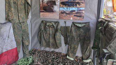 До Полтавського музею авіації привезли знищену російську техніку: що експонують До Полтавського музею авіації привезли знищену російську техніку: що експонують