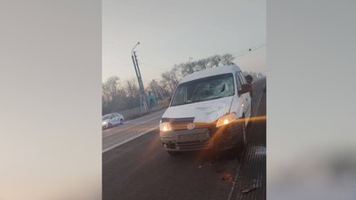 Volkswagen Caddy, який збив жінку