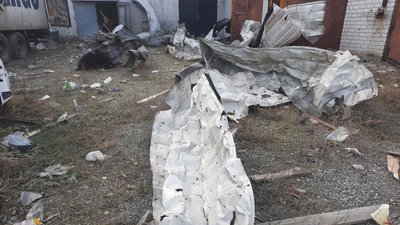 "Дуже близько було, аж будинок трусило". Дніпряни розповіли про ракетний удар по місту "Дуже близько було, аж будинок трусило". Дніпряни розповіли про ракетний удар по місту