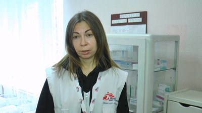 "Лікарі без кордонів" прийом жителі прифронтове село Дмитрівка Донецька область "Лікарі без кордонів" прийом жителі прифронтове село Дмитрівка Донецька область