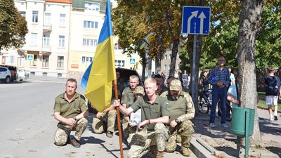 військові військові