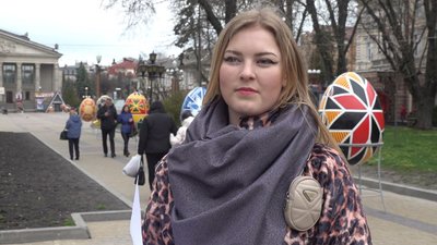 У Тернополі збирають підписи проти оренди Почаївської лаври московським патріархатом У Тернополі збирають підписи проти оренди Почаївської лаври московським патріархатом