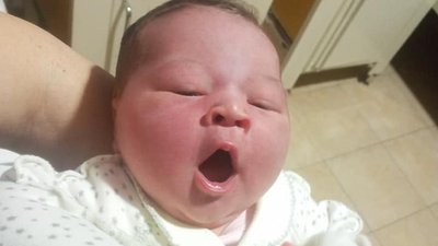 Під час повітряної тривоги у волинського військового народилася донька