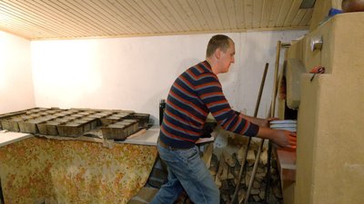 На Вінниччині печуть "хліб життя": 50 % від прибутку перераховують ЗСУ На Вінниччині печуть "хліб життя": 50 % від прибутку перераховують ЗСУ