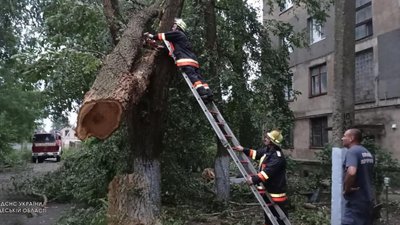 Наслідки негоди в Тарутинській ОТГ. Наслідки негоди в Тарутинській ОТГ.